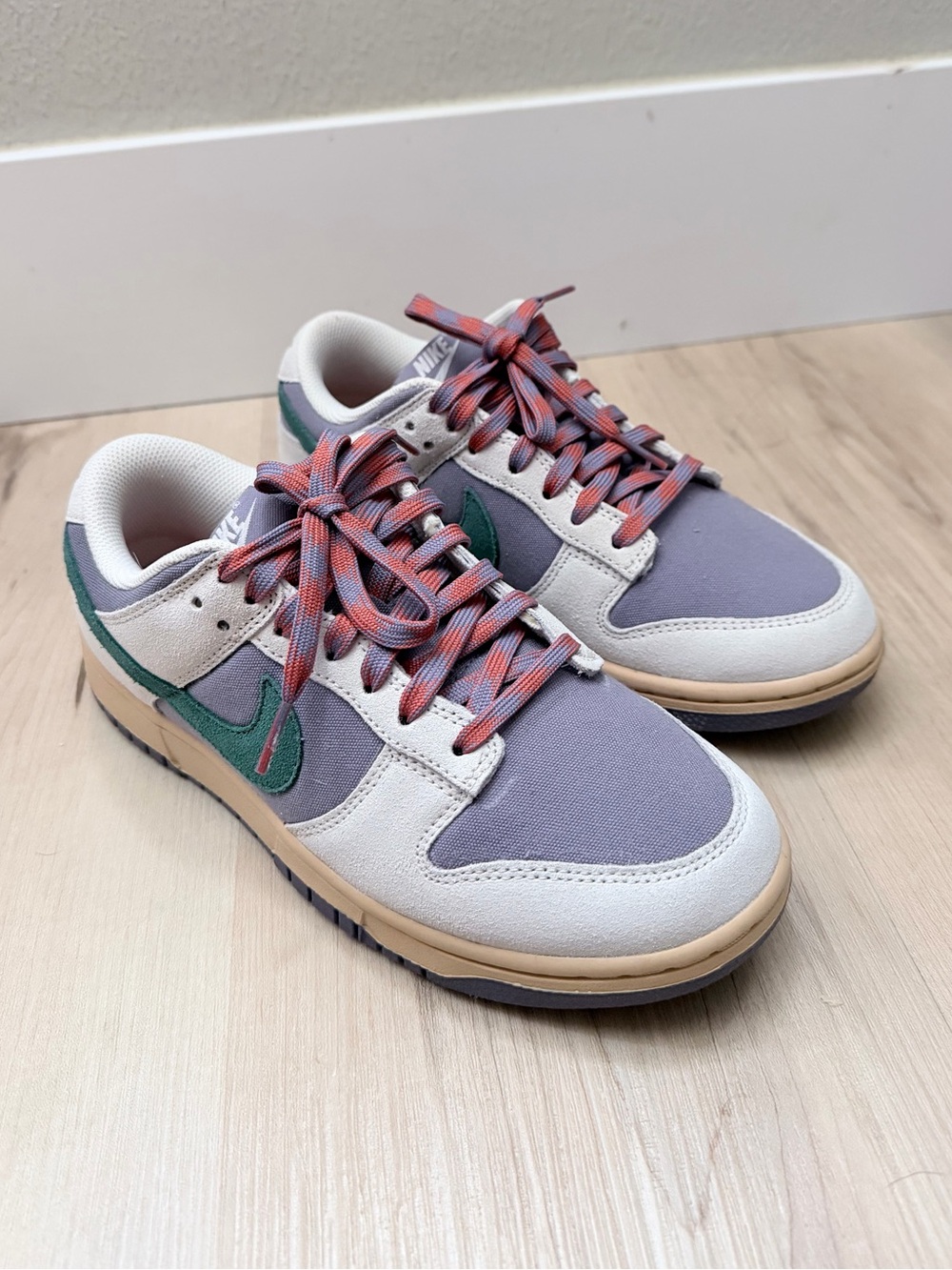 Nike Low Dunk Sneakers
